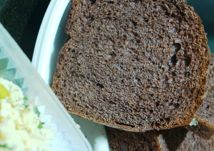 Simple Way to Prepare Any-night-of-the-week Toasted Chocolate Bread with Vegetable and cheese topping