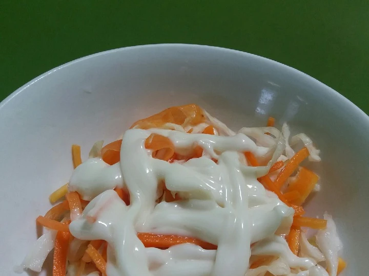 Cara Simple Menyiapkan Resep  Salad Duo Simple (wortel &amp;amp; kol) yang Bikin Ngiler, Lezat