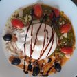 Burrata de hummus picante y pesto