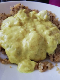 Una foto de Pollo al curry con Quinoa