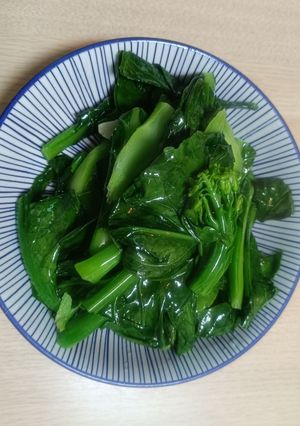 橄欖油蒜蓉芥蘭 的食譜成品照片