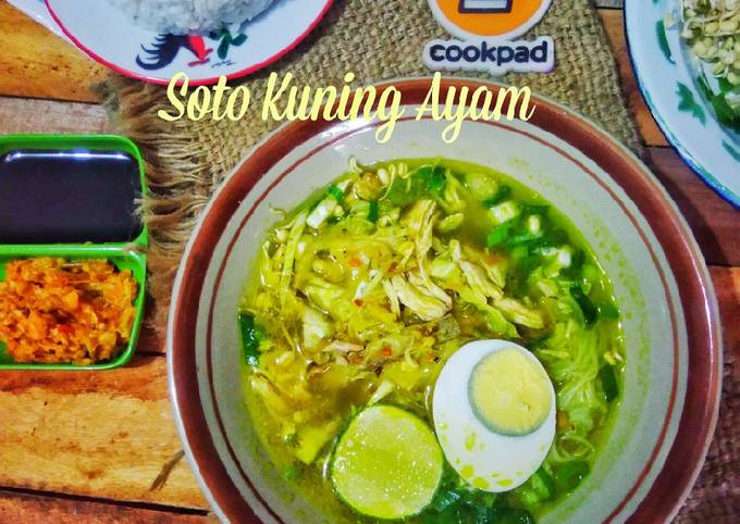 Soto Kuning Ayam