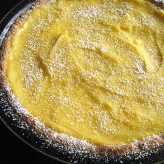 A picture of Easy Lemon Tart.