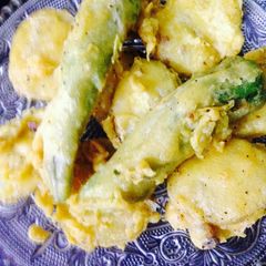 A picture of Mix pakoray.