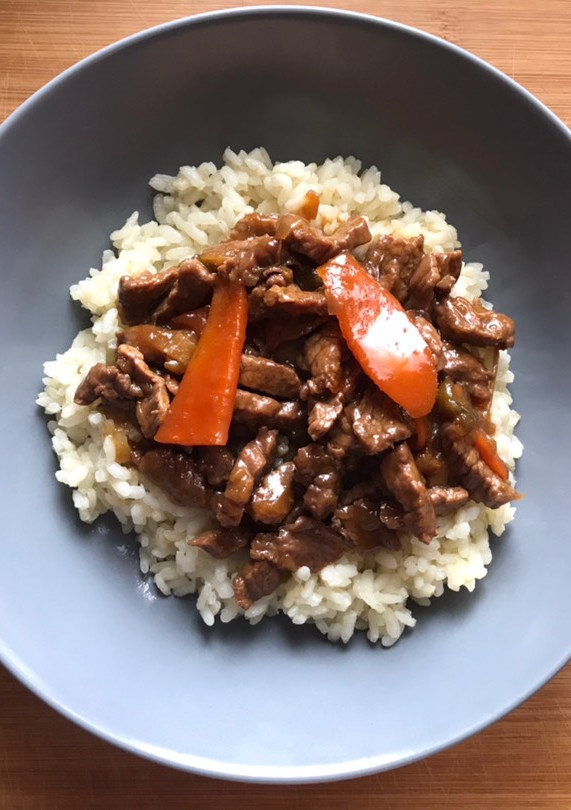 Una foto de Ternera con verduras 🥰