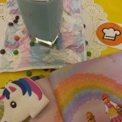 A picture of Unicorn shake.