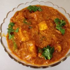 A picture of Restaurant style Paneer Tikka Masala.