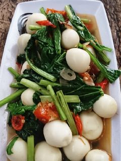 Foto resep Ca sawi telor puyuh