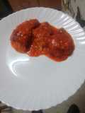 Pimientos rellenos en salsa