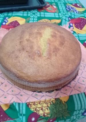 Una foto de Torta súper grande y fácil
