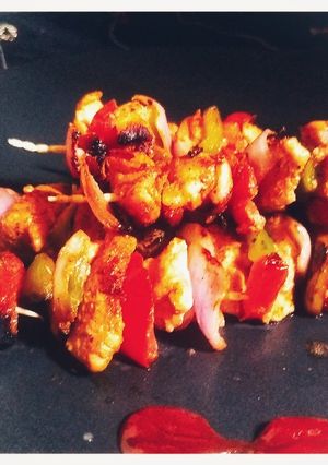 চিকেন টিক্কা কাবাব(chiken tikka kabab recipe in Bengali) রেসিপির প্রধান ছবি