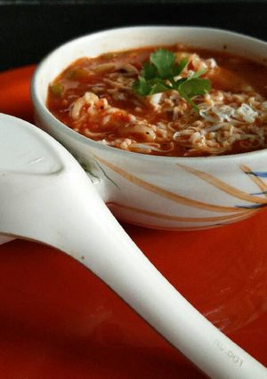 A picture of Ministrone soup.