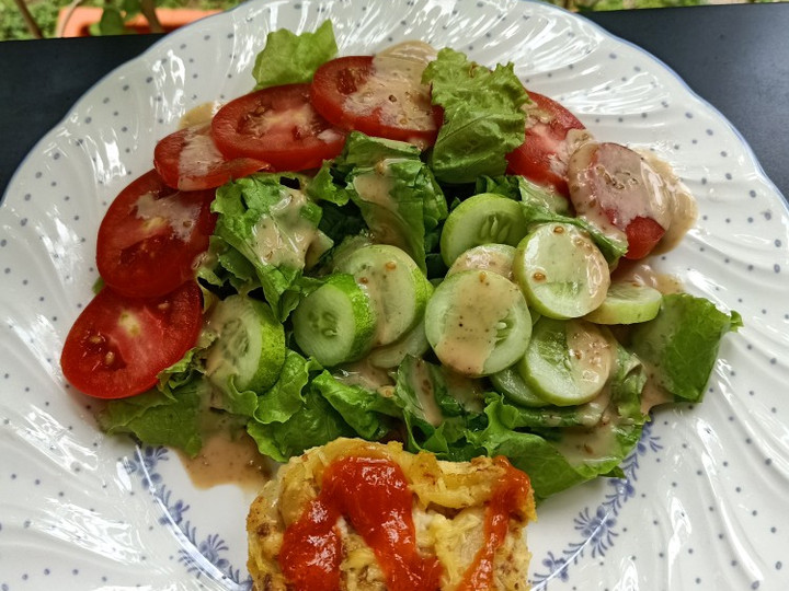 Bagaimana Membuat Salad Campur Sehat yang Lezat Sekali