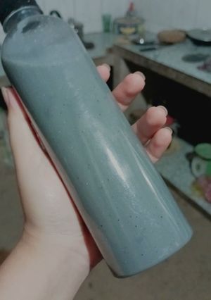 Hình của món Yến mạch mè đen.