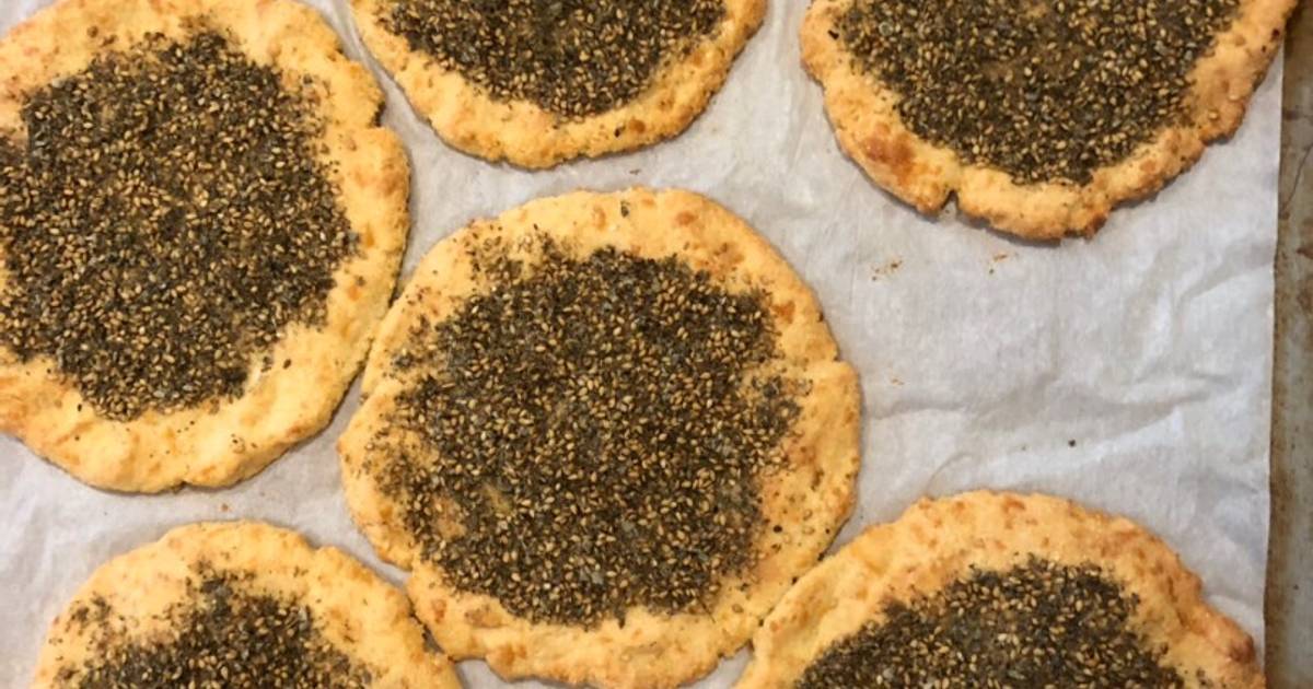 Zaatar Keto Bread Recipe By Layla Al Dabean Zawaideh Cookpad