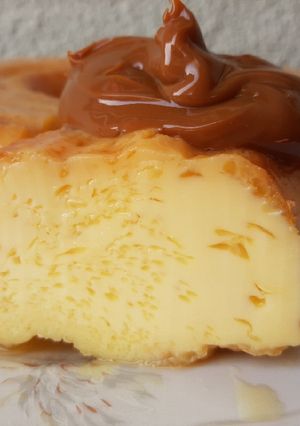 Una foto de Quesillo "Auténtico postre venezolano"