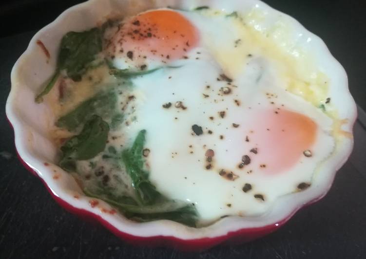 Baked Eggs breakfast