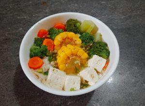 Hình của món Canh đậu hũ rau củ (chay).