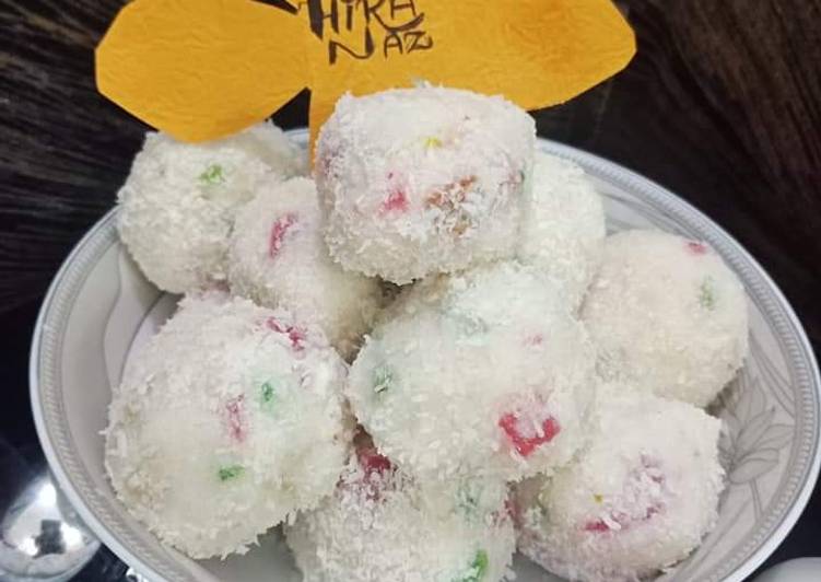 Recipe of Any-night-of-the-week Snow mountains  (Paneeri ladoo)