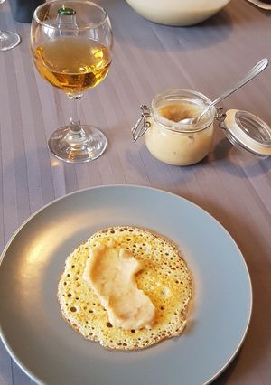Une photo de Crêpe au beurre de pomme