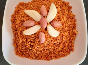 A picture of Garlic peanut chutney.