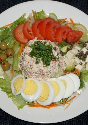 A picture of Chicken Salad, Jon Style.