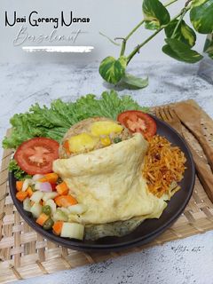 Foto resep Nasi Goreng Nanas Berselimut