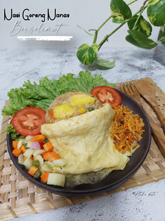 Foto resep Nasi Goreng Nanas Berselimut