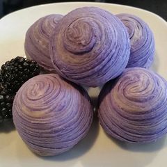 A picture of Thousand Layers Yam.
