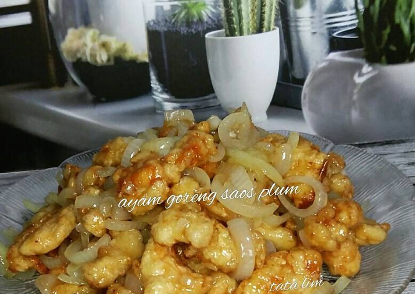 Ayam goreng saus plum