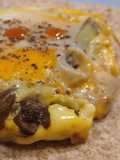 Fajita de Huevo con Bastones de Alcachofa