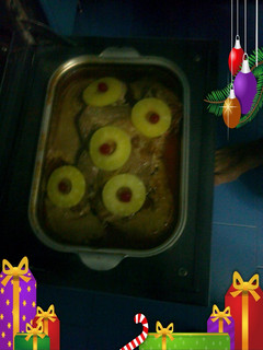 Una foto de Pernil Navideño
