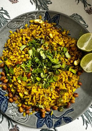 A picture of Indori Poha.