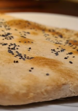 A picture of Turkish Balloon Bread (Balon Ekmek).