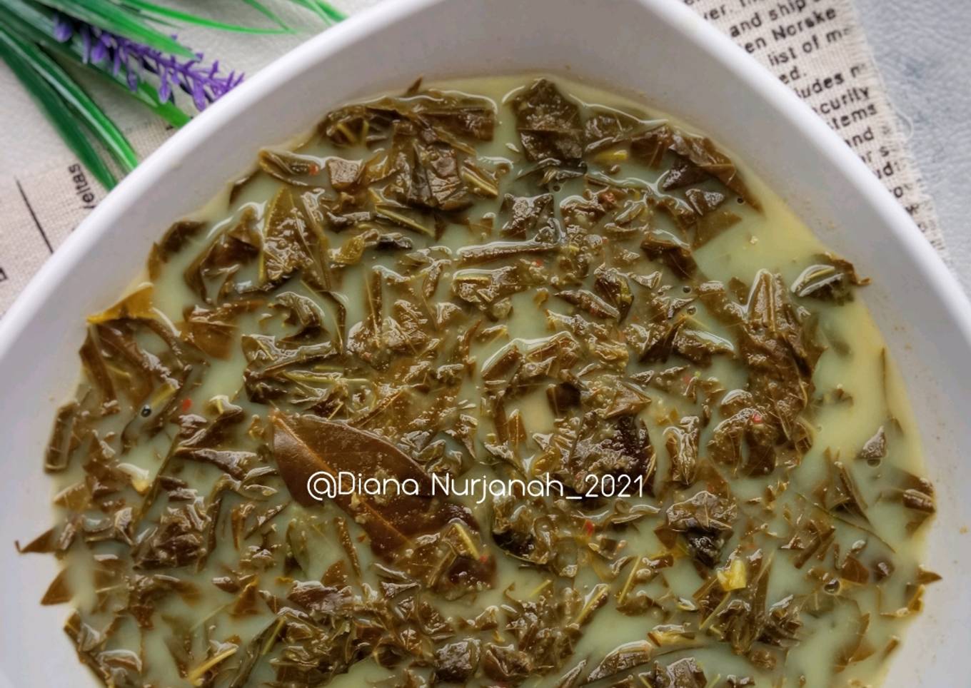 Gulai Daun Singkong