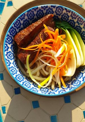 A picture of Braised belly of pork ramen 🍜.