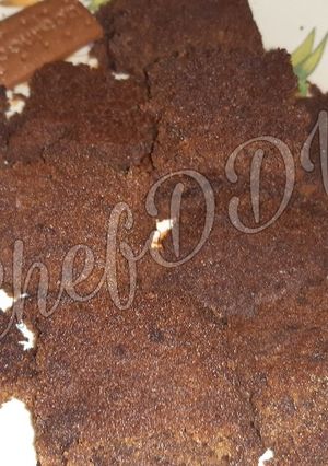 A picture of Bourbon Biscuit Cake.