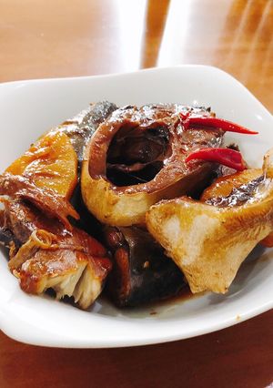 Hình của món Cá cam kho khóm.
