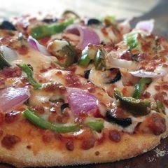 A picture of Veg pizza.
