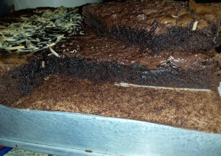 Fudgy and shiny brownies