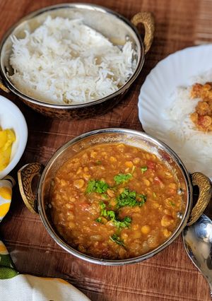 A picture of Lauki chana dal.