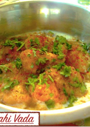 A picture of Dahi Vada.