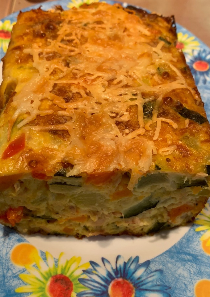 Una foto de Pastel de calabacín y jamón serrano