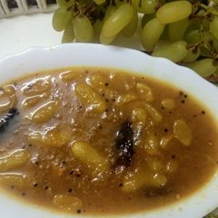 Sweet and Sour Green Grapes Chutney A picture of Sweet and Sour Green Grapes Chutney.