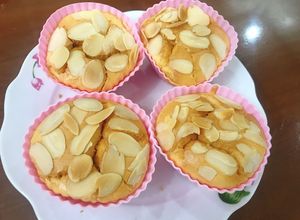 Hình của món Cupcake nóng hổi vừa ra lò đâyyy.