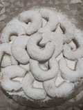 Kourabiedes with Olive Oil