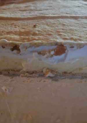 Mézes felhő szelet 👩‍🍳🍰 recept fotója