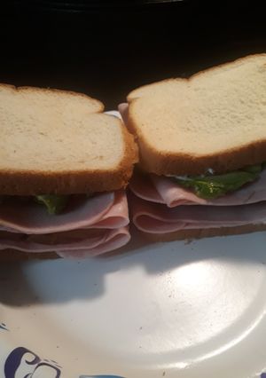 A picture of Avocado and Ham.