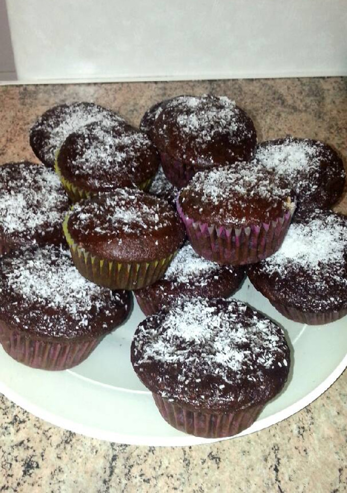 Una foto de Muffins de chocolate con corazón de coco