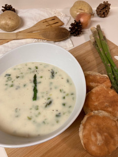 A picture of Asparagus Cream Soup/Sup Krim Asparagus.